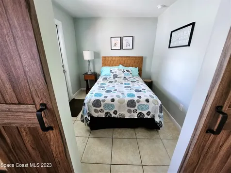 400-402 Jackson Avenue Cape Canaveral FL 32920
