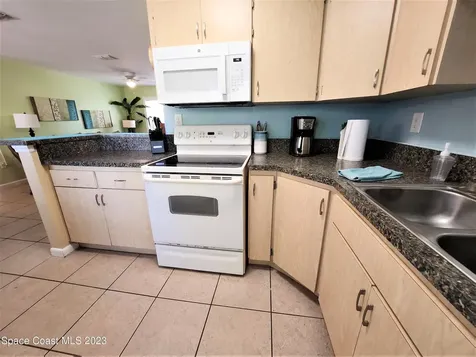 400-402 Jackson Avenue Cape Canaveral FL 32920