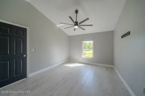 490 Tillman Avenue SW Palm Bay FL 32908
