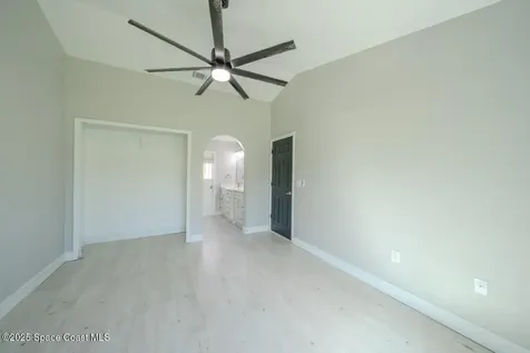 490 Tillman Avenue SW Palm Bay FL 32908