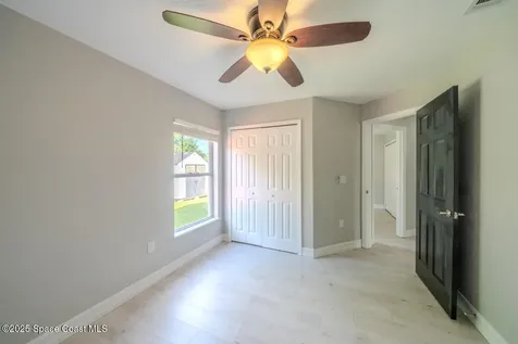 490 Tillman Avenue SW Palm Bay FL 32908