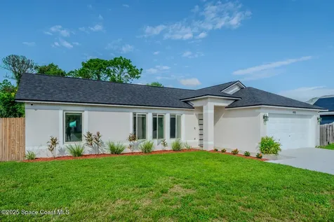 490 Tillman Avenue SW Palm Bay FL 32908