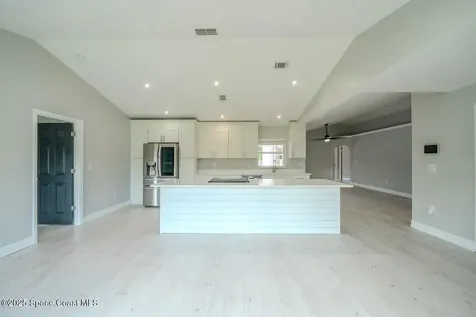 490 Tillman Avenue SW Palm Bay FL 32908