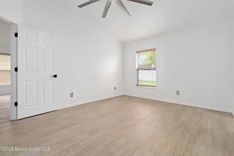 377 Wishing Well Circle SW Palm Bay FL 32908