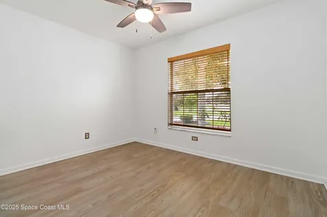 377 Wishing Well Circle SW Palm Bay FL 32908