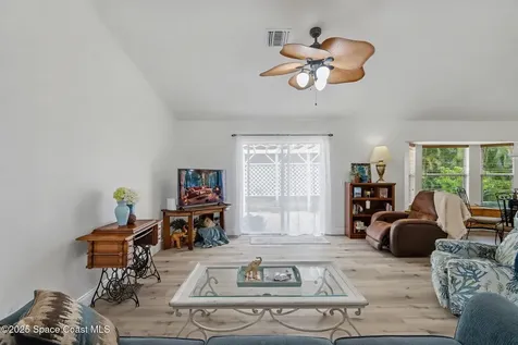 949 Gulfstream Avenue Sebastian FL 32958