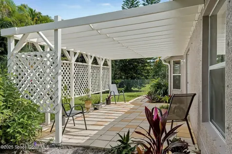 949 Gulfstream Avenue Sebastian FL 32958