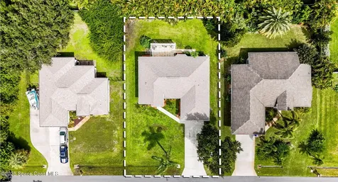 949 Gulfstream Avenue Sebastian FL 32958