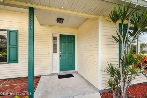 630 NE Town Terrace Jensen Beach FL 34957