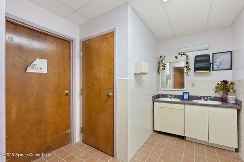 1050 W King Street Cocoa FL 32922