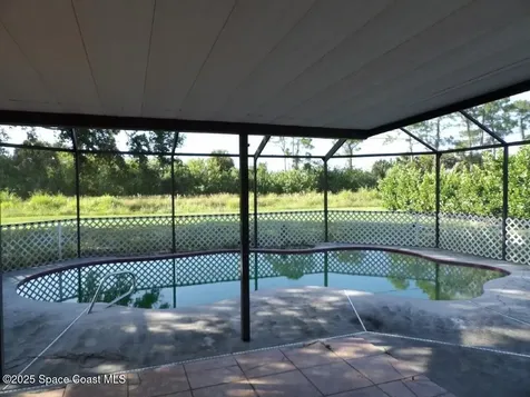 916 Le Baron Street SW Palm Bay FL 32908