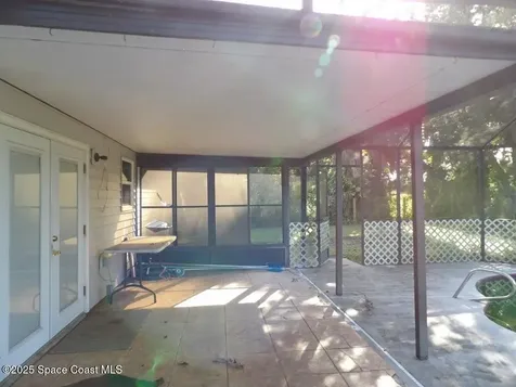916 Le Baron Street SW Palm Bay FL 32908