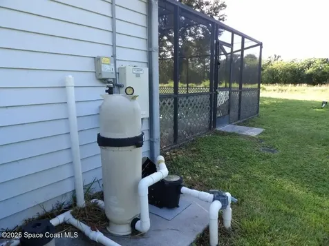 916 Le Baron Street SW Palm Bay FL 32908