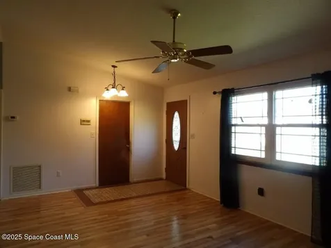 916 Le Baron Street SW Palm Bay FL 32908