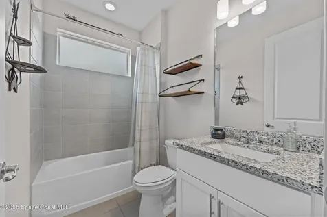 951 Hosbine Street SE Palm Bay FL 32909