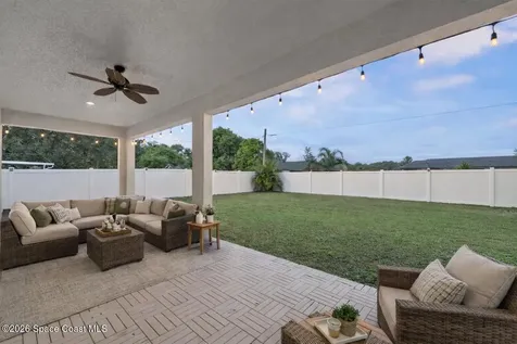 951 Hosbine Street SE Palm Bay FL 32909