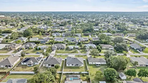 951 Hosbine Street SE Palm Bay FL 32909