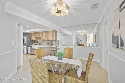 2287 Venetia Place Indialantic FL 32903