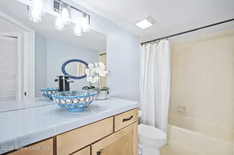 2287 Venetia Place Indialantic FL 32903