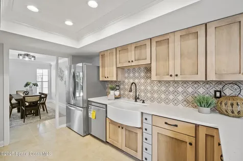 2287 Venetia Place Indialantic FL 32903
