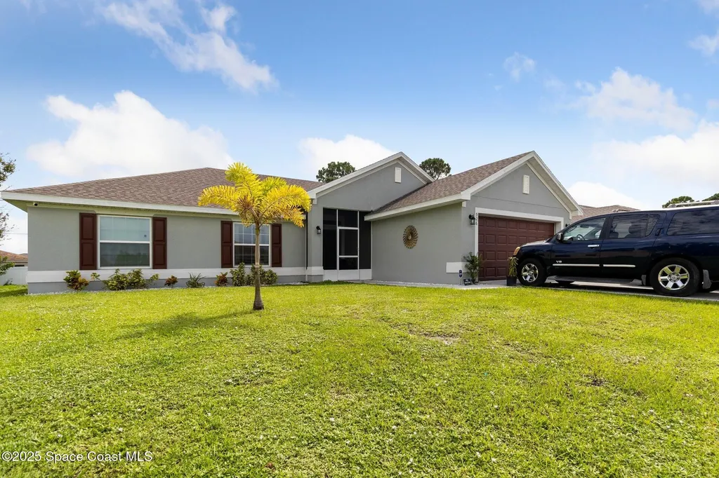 926 Sable Circle SE Palm Bay FL 32909