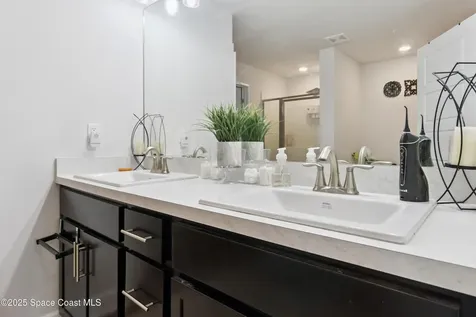 926 Sable Circle SE Palm Bay FL 32909