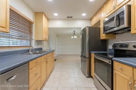 600 Auburn Avenue Melbourne FL 32901