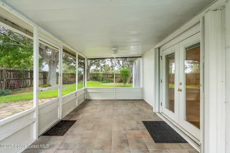 2841 Saint James Lane Melbourne FL 32935
