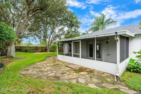 2841 Saint James Lane Melbourne FL 32935
