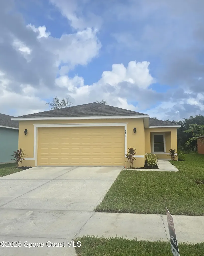 571 SW Richmond Circle Palm Bay FL 32908