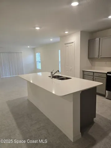 571 SW Richmond Circle Palm Bay FL 32908