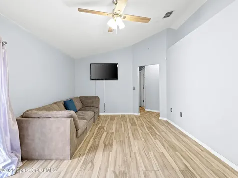 1526 Manzanita Street NW Palm Bay FL 32907
