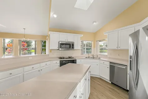 1050 Fieldstone Drive Melbourne FL 32940