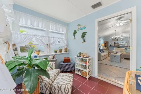 944 South Fork Circle Melbourne FL 32901