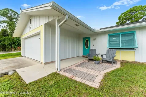 1370 Medina Avenue NW Palm Bay FL 32907