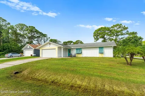 1370 Medina Avenue NW Palm Bay FL 32907