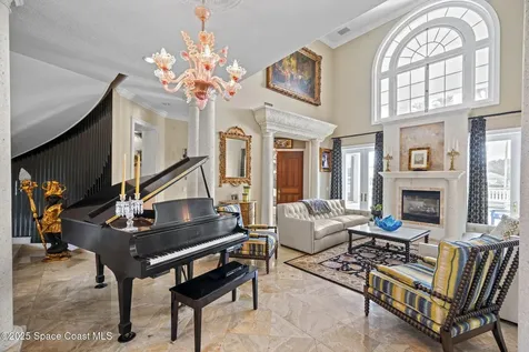 142 Lansing Island Drive Indian Harbour Beach FL 32937