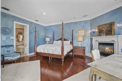 142 Lansing Island Drive Indian Harbour Beach FL 32937