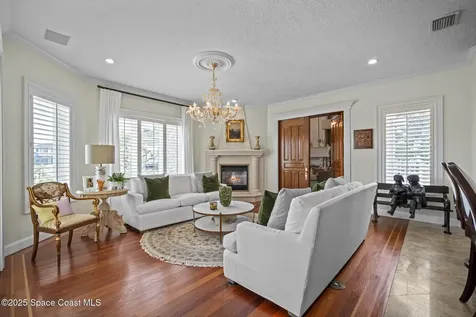 142 Lansing Island Drive Indian Harbour Beach FL 32937