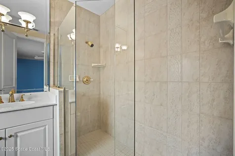 142 Lansing Island Drive Indian Harbour Beach FL 32937