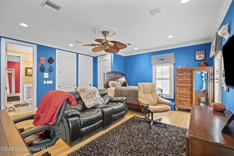 142 Lansing Island Drive Indian Harbour Beach FL 32937