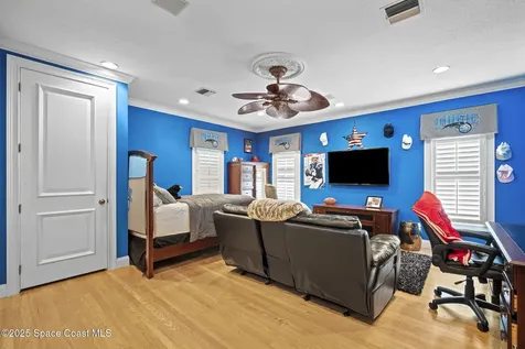 142 Lansing Island Drive Indian Harbour Beach FL 32937
