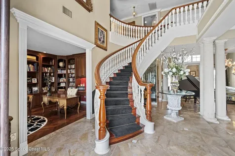 142 Lansing Island Drive Indian Harbour Beach FL 32937