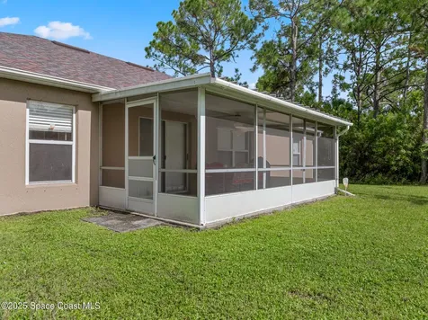 2724 Tolman Avenue SE Palm Bay FL 32909