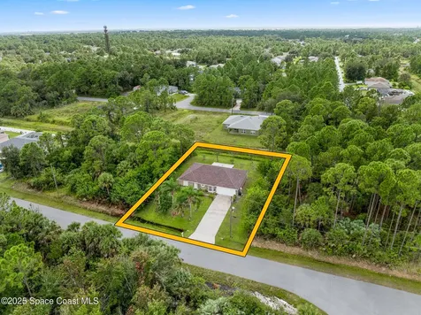 2724 Tolman Avenue SE Palm Bay FL 32909