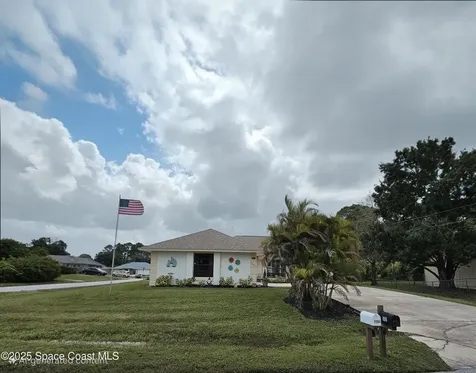 1702 Glenridge Street NW Palm Bay FL 32907
