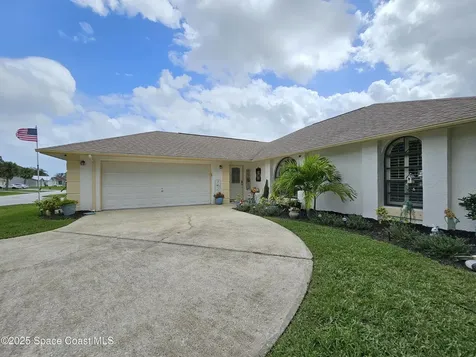 1702 Glenridge Street NW Palm Bay FL 32907