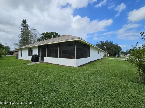 1702 Glenridge Street NW Palm Bay FL 32907