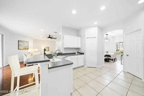 459 Calamondin Avenue NW Palm Bay FL 32907