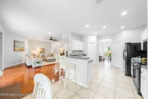 459 Calamondin Avenue NW Palm Bay FL 32907